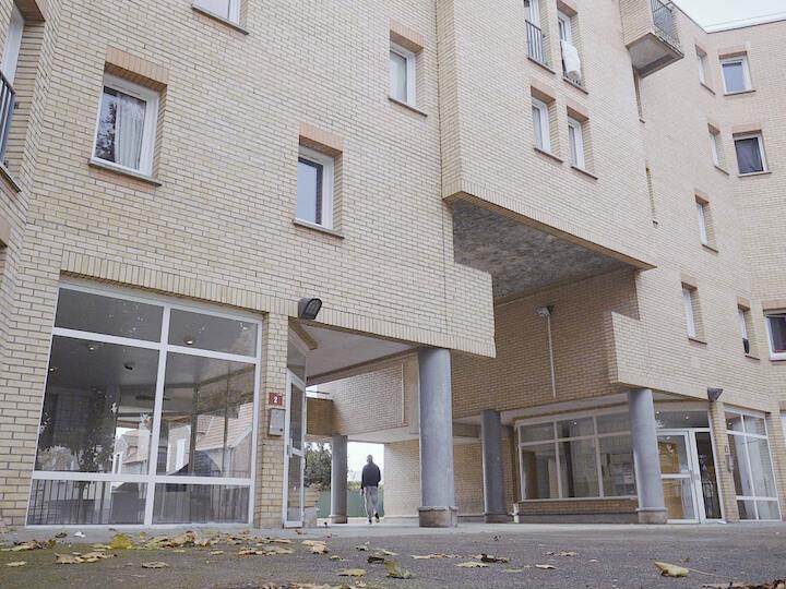 70.000 personnes – dont 85% de femmes – exerceraient le métier de gardiennes en France