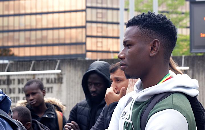 Maciré a 20 ans, et effectue un bac pro transport à Créteil. En France depuis cinq ans, il est sous le coup d'une OQTF et d’une IRTF.