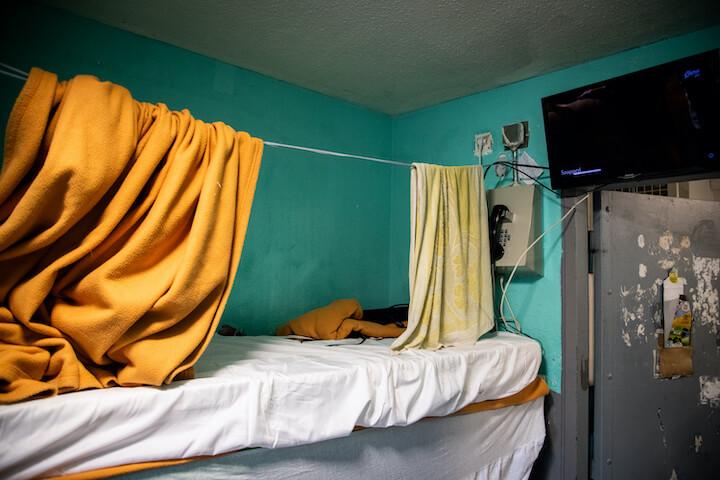 La maison d’arrêt de Nanterre a atteint un taux d’occupation de ses cellules de 170%