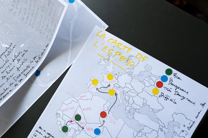 L’atelier carte permet aux femmes exilées d'extérioriser une partie de leurs traumatismes