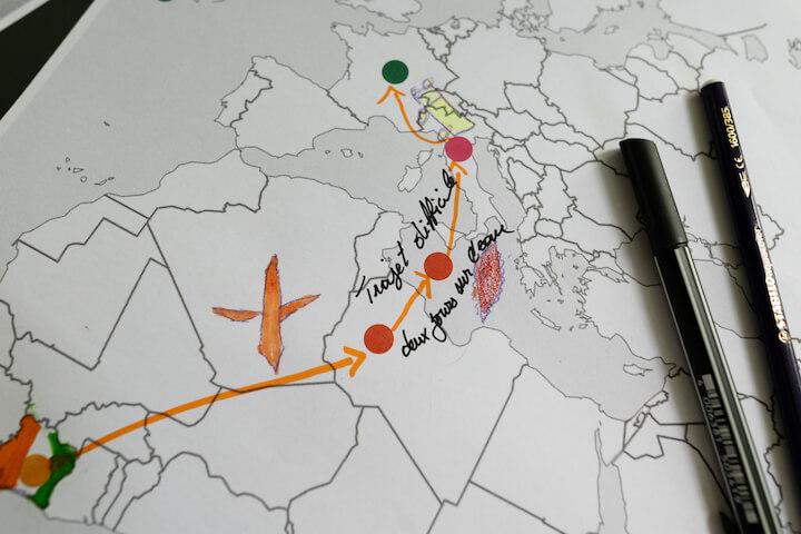 Salma raconte son parcours, les larmes aux yeux