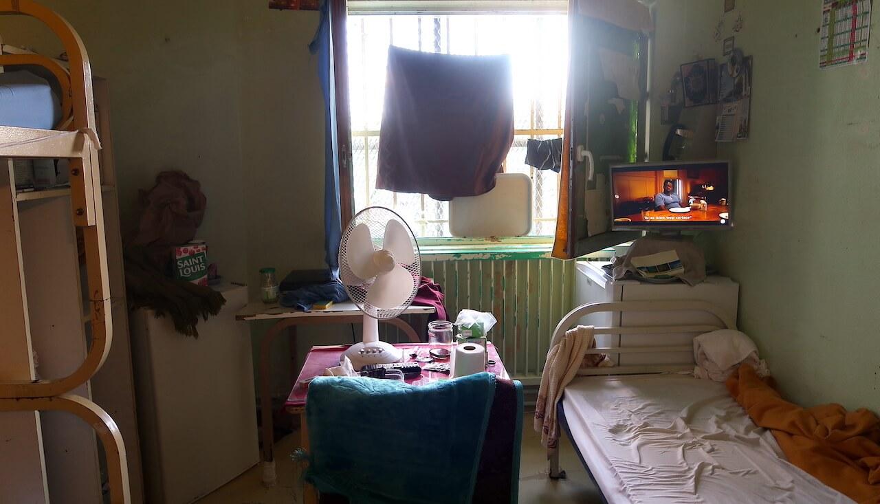 Canicule dans une prison surpeuplée : « Ici, on crève ! »