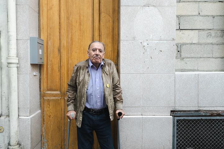 Gérard, 74 ans, a vécu 11 ans au sein de l'Hôtel du Marché : « Quand je revois l'immeuble, je pense aux cafards, aux punaises de lit, à la saleté, aux dégradations. 
