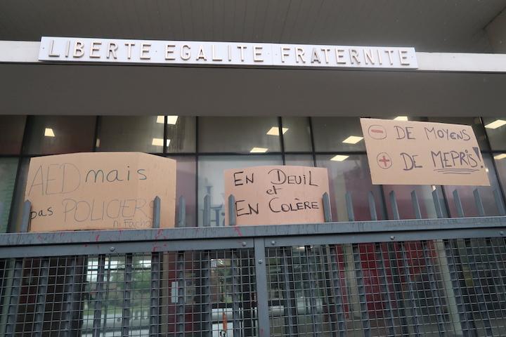 La mort de Dominique Bernard à Arras a ravivé toutes les craintes du personnel de l’établissement de Bagnolet.