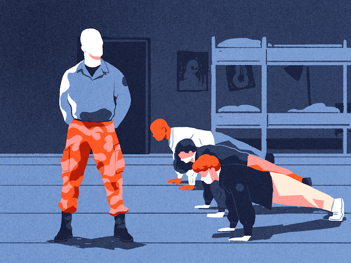 Une figure a marqué les esprits : le responsable de l'internat, dépeint comme « mi-surveillant, mi-militaire », aux méthodes musclées. Il pouvait aller jusqu'à obliger les pensionnaires à faire des pompes au milieu de la nuit