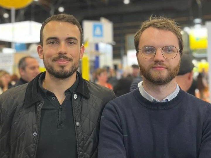 De gauche à droite, Pierre-Romain Thionnet et Edouard Bina. 