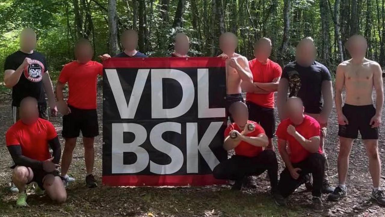 Fans du IIIe Reich, agression transphobe et descente raciste, bienvenue chez les Vandal Besak