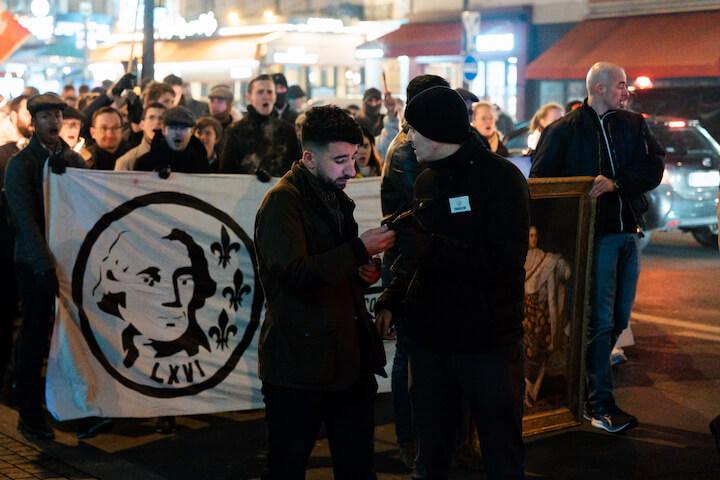 « Avant de partir, on va lire le testament de Louis XVI », annonce Antoine Grosjean (un pseudo), le président de la fédé Nord-Picardie de l’Action française.