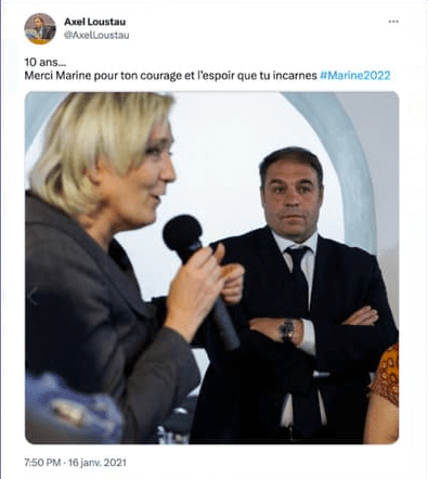 Loustau est un fidèle de Marine Le Pen, qu’il a rencontré sur les bancs d’Assas où tous deux ont fait leur droit. Il a été trésorier de son micro-parti, Jeanne. Ce tweet, publié en 2021 et archivé par BFMTV, a depuis été supprimé