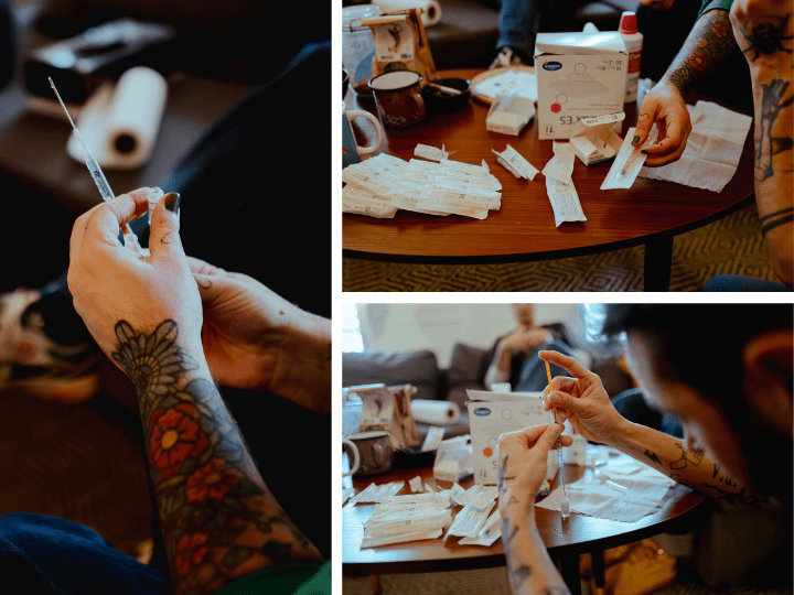 Sur la table sont disposés pêle-mêle, un bol rempli de gros morceaux de chocolat, une cafetière à l'italienne bien chaude, les boîtes de compresses et de gants, les seringues et le flacon d'antiseptique.