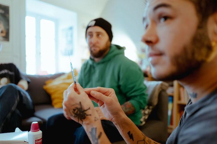 « L'idée est d'impulser une énergie entre personnes voulant mener à bien et sans risques leur transition », explique Baptiste, l’instigateur de ces après-midi d’entraide