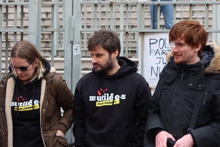 Alexandre a depuis rejoint le collectif des Mutilés pour l’exemple