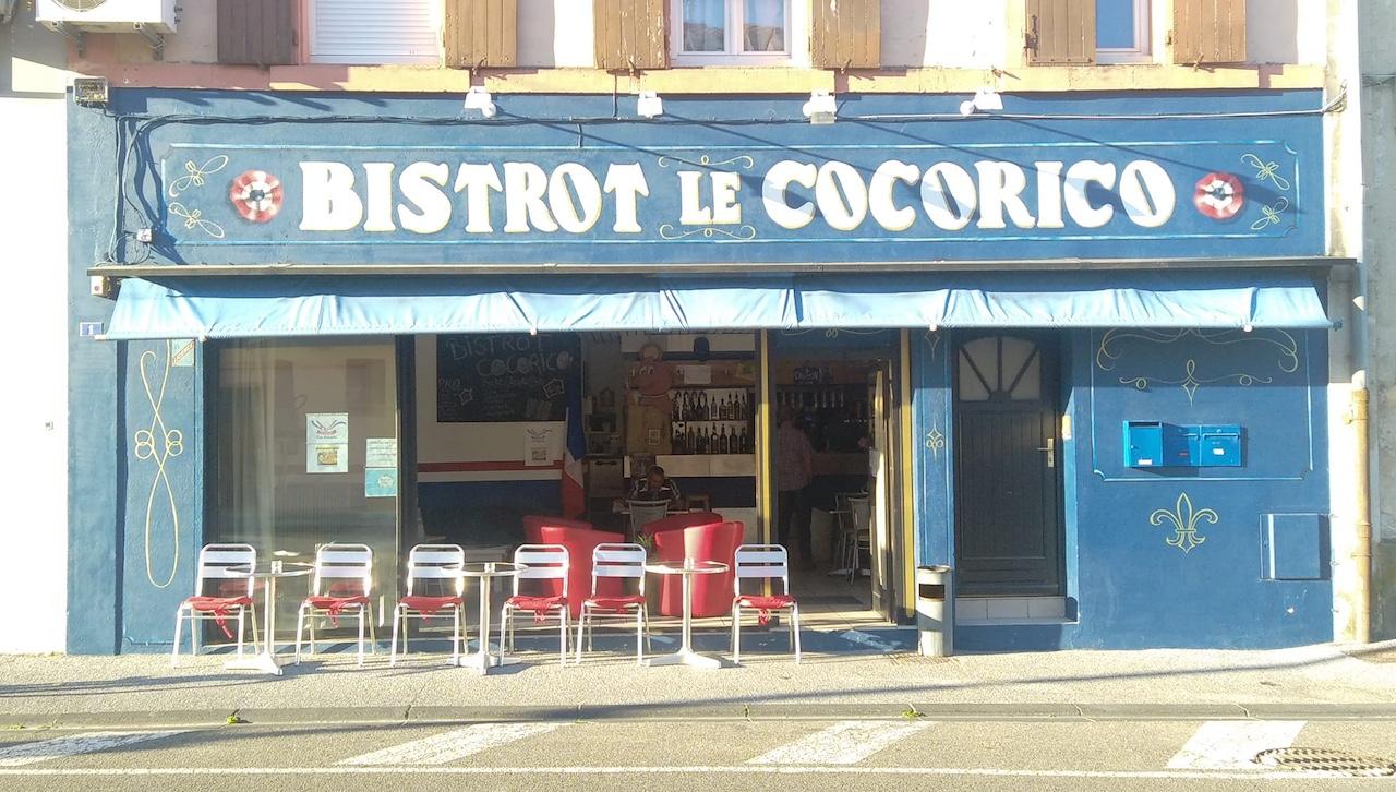 À Montélimar, un bar patriote rassemble le RN, Reconquête et les plus radicaux 