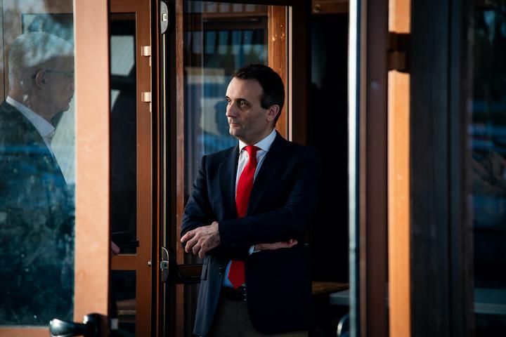 Depuis 2017, Florian Philippot est passé de cadre principal d’une machine bien rodée, en plein processus de normalisation, à chef d’un microparti en peine d’audience et d’électeurs