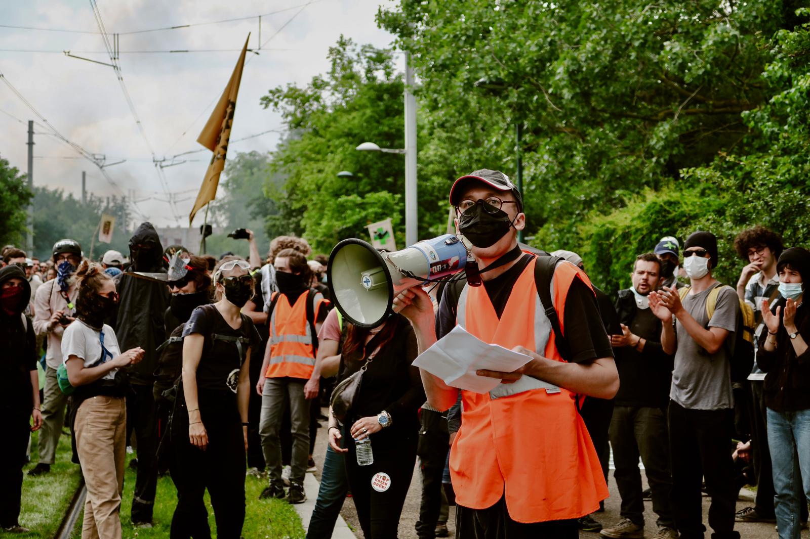 Grande manifestation contre le projet Green Dock, gigantesque entrepôt qui doit s’installer à l'entrée de la Seine-Saint-Denis