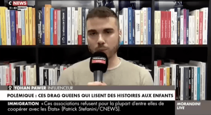 En 2023, il gagne une petite notoriété en réalisant une « infiltration » dans un club de lecture par des drag queens pour les enfants. Une action qui lui ouvre la porte des médias d’extrême droit