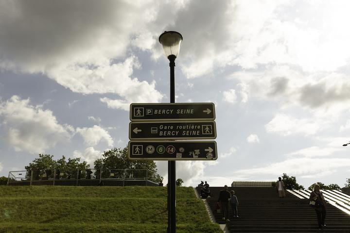 La mairie de Paris n’envisage pas de créer une seule gare, mais un réseau de gares routières connectées aux transports en commun et aux autoroutes, dans le Grand Paris