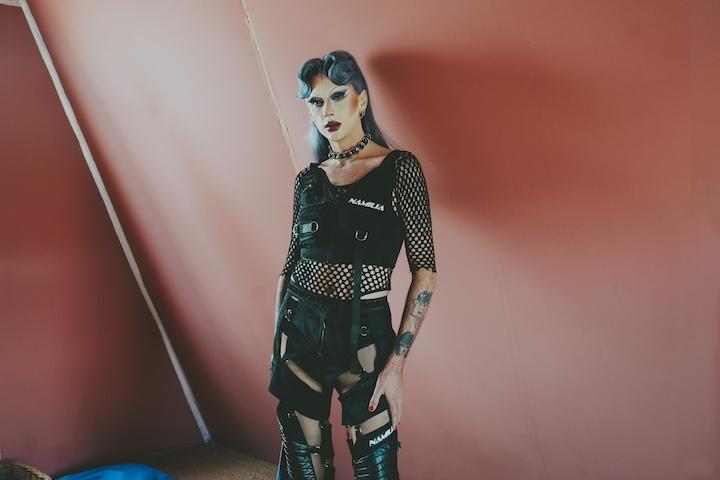 Lenny vient de ranger Ghost au placard pour redevenir Lenny a temps plein