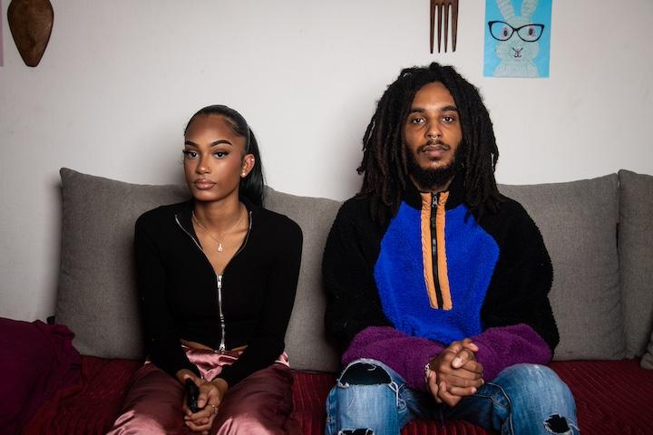 Tya et Tanguy seront eu aussi menottés.