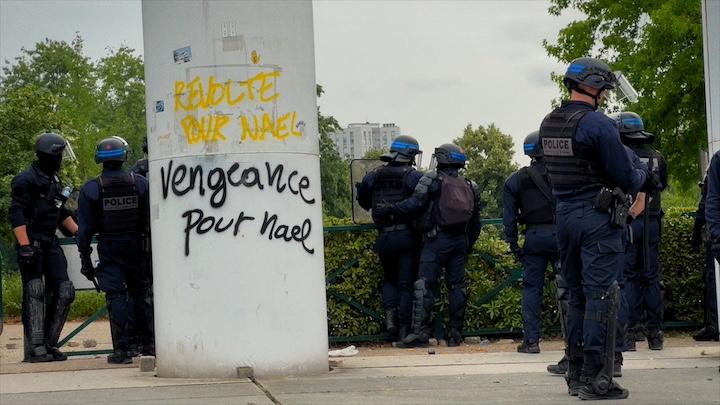 Des jeunes ayant participé aux révoltes urbaines à Bezons racontent les violences policières qu’ils vivent eux aussi