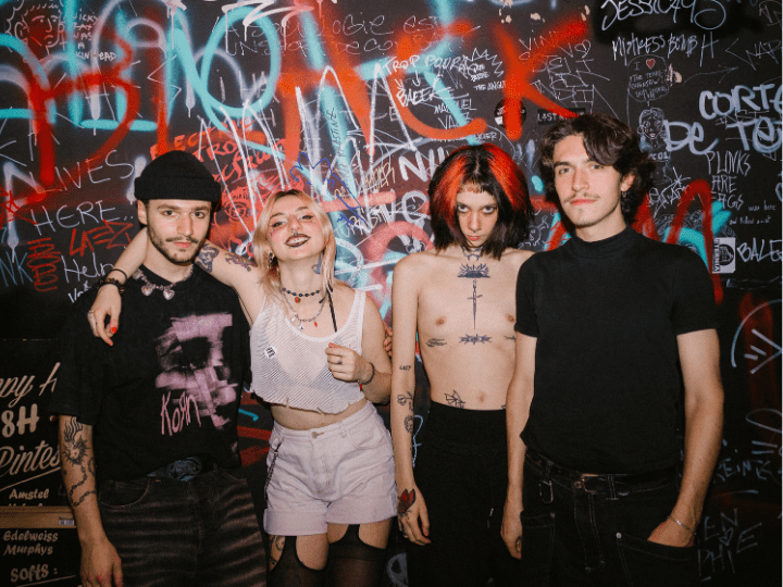 Raphaël, Tate, Heather et Grégoire de Dealing for Dimes