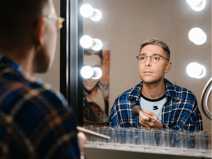 Sam Zirah est devenu le spécialiste incontournable de la télé-réalité