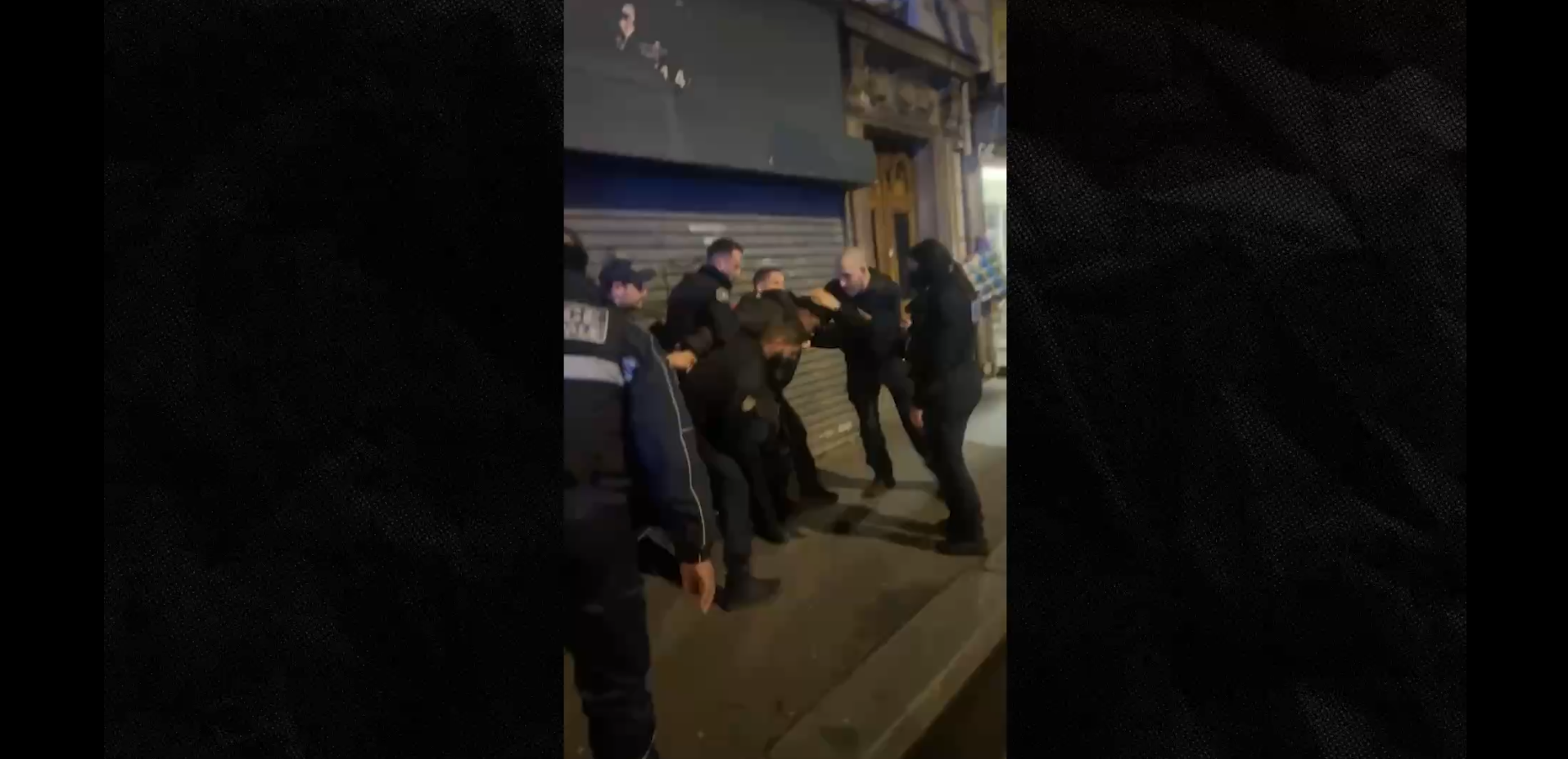 Pour avoir franchi une rubalise, Teri prend quatre coups de taser par des policiers