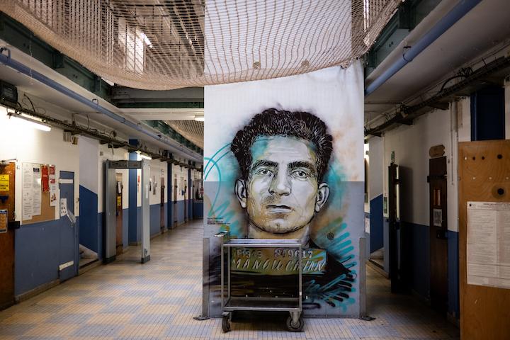 A Fresnes, un portrait du militant arménien Missak Manouchian a été peint sur un mur