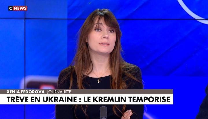 Le 27 février dernier, Xenia Fedorova est toujours une simple « journaliste russe », là pour évoquer « ce qu’il peut se passer en Russie ».