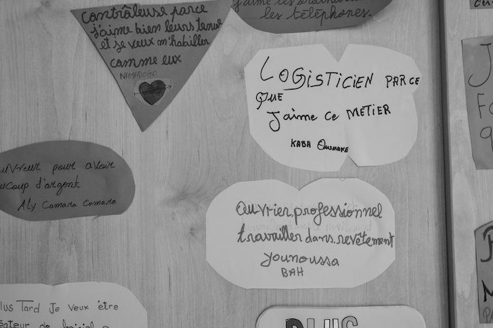 Younoussa enchaîne les cours et les stages dans le cadre de son CAP Peintre-applicateur de revêtements