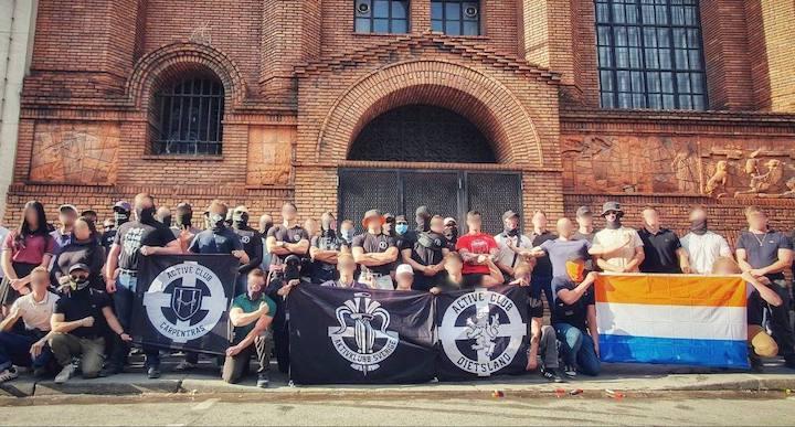 Des membres d'Active Club néerlandais et suédois étaient présents à la manifestation néofasciste.