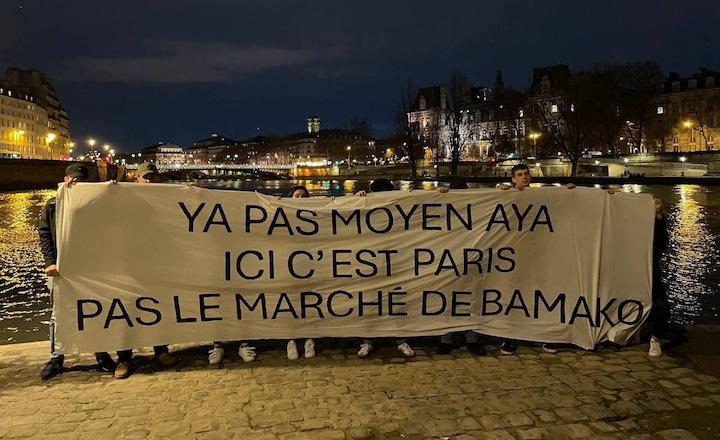 La banderole publiée sur les réseaux sociaux des Natifs, groupuscule héritier de Génération identitaire, s’en prend à la chanteuse Aya Nakamura, alors que les rumeurs de sa participation à la cérémonie d'ouverture des Jeux olympiques et paralympiques de Paris 2024 se multiplient