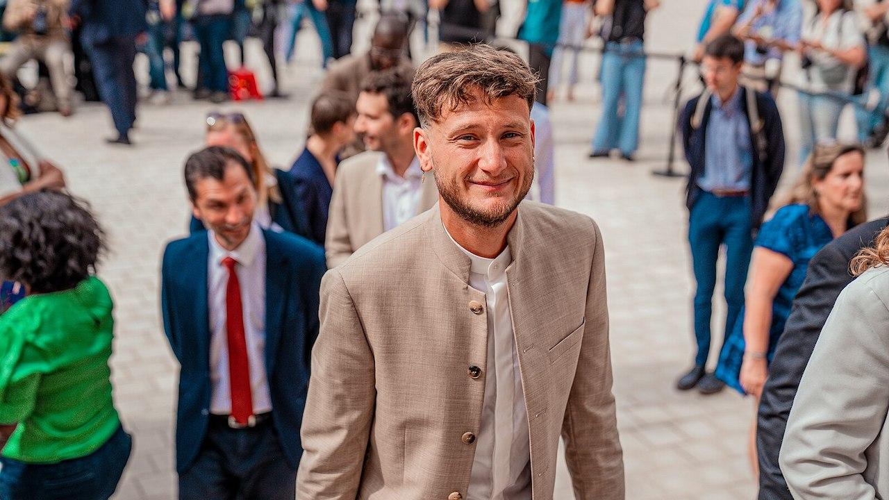 Après sa dissolution, la Jeune garde saisit le Conseil d’État pour « faire la différence entre Jean Moulin et Klaus Barbie »