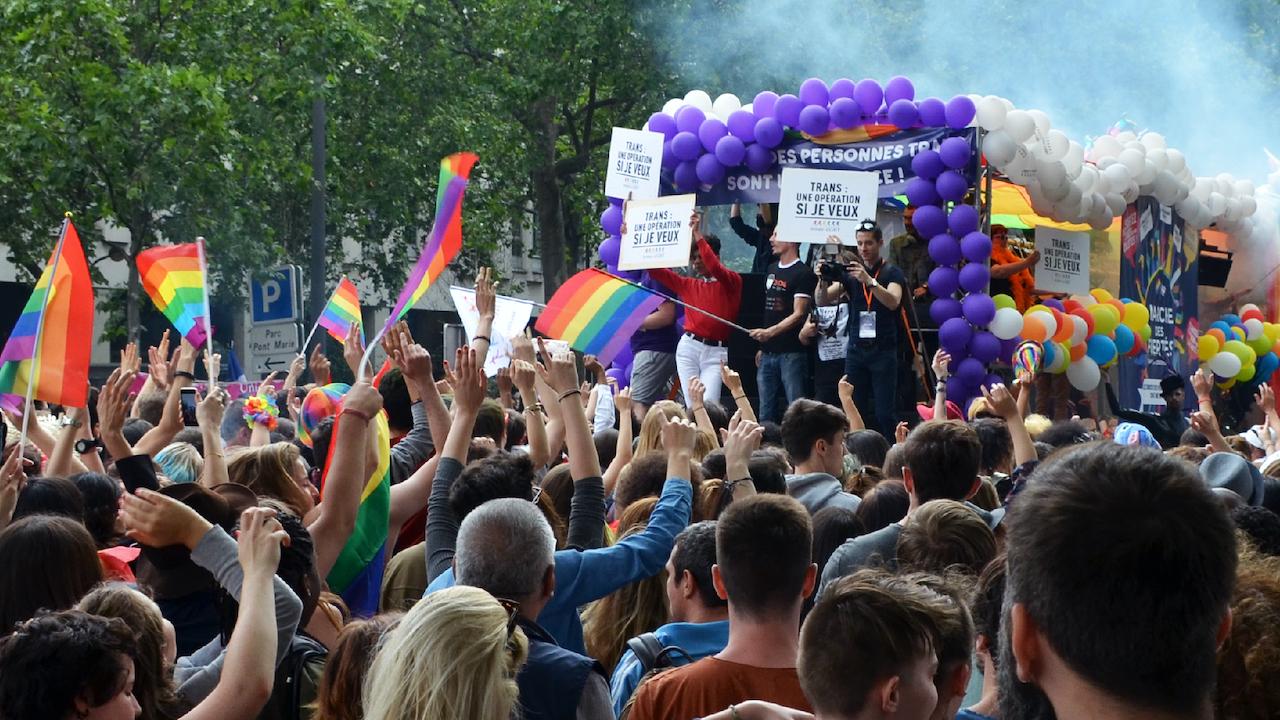 Le groupe « gay patriote » Eros veut s’incruster à la Pride parisienne