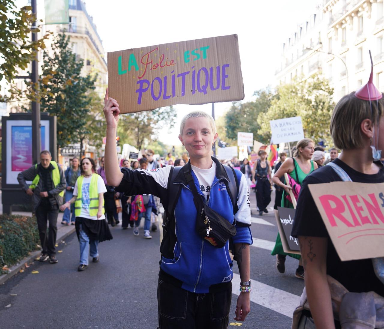 « Fous et fiers » : à Paris, une marche pour dénoncer la violence des institutions psychiatriques