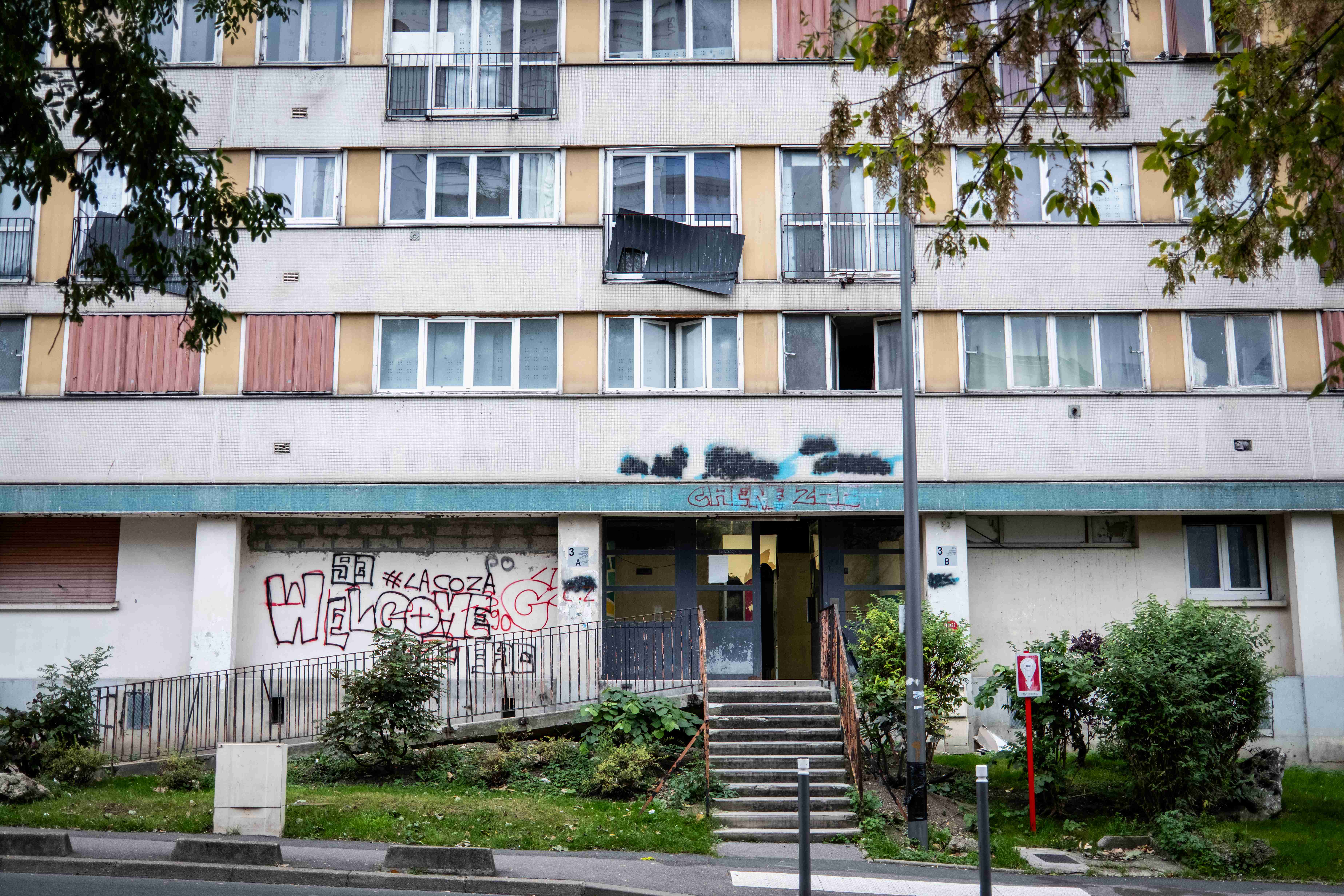 En décembre 2024, Clichy-sous-Bois a été classée parmi les dix communes de plus de 20.000 habitants les plus pauvres de l’Hexagone par l’Observatoire des inégalités