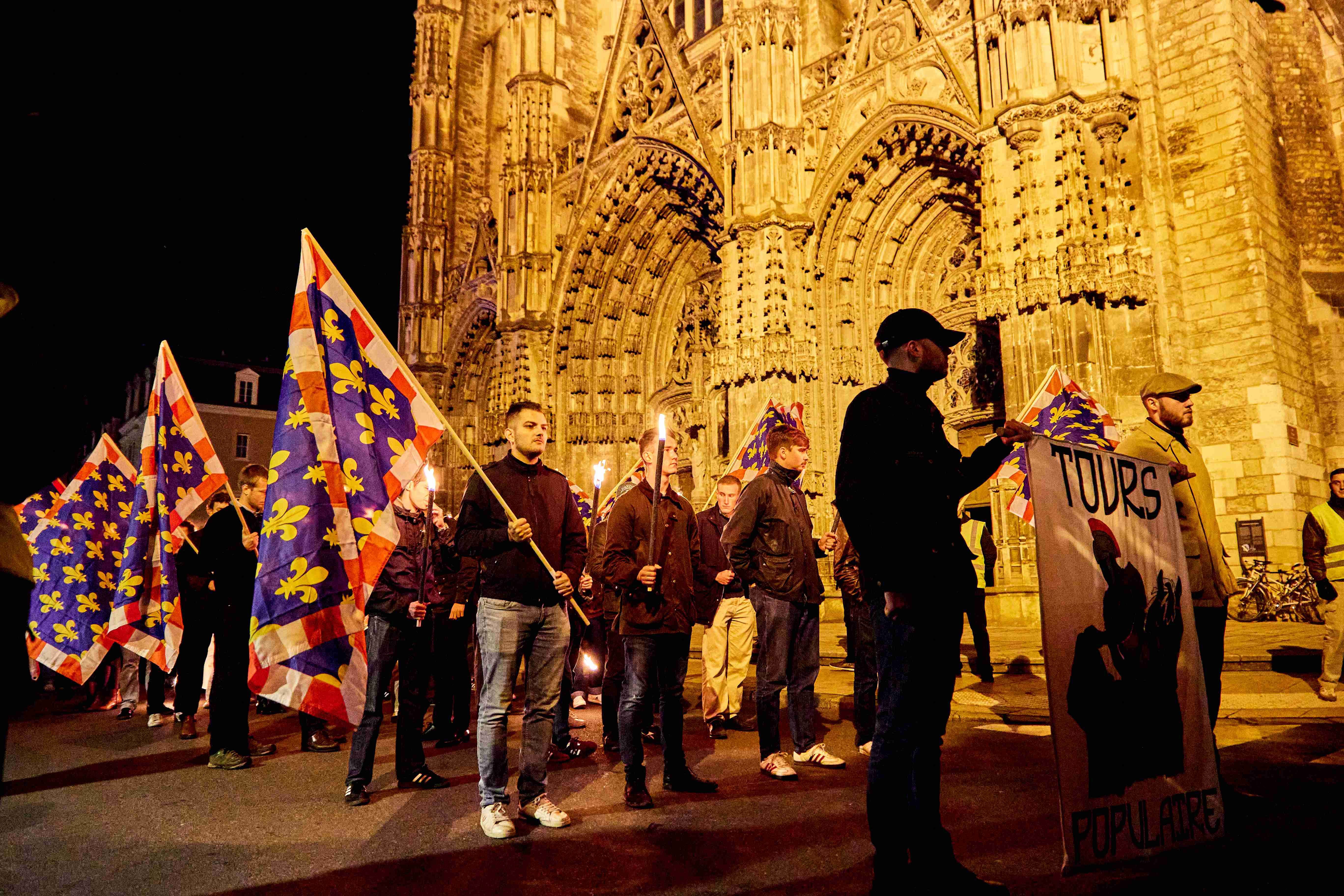 Mais la majorité des manifestants sont locaux