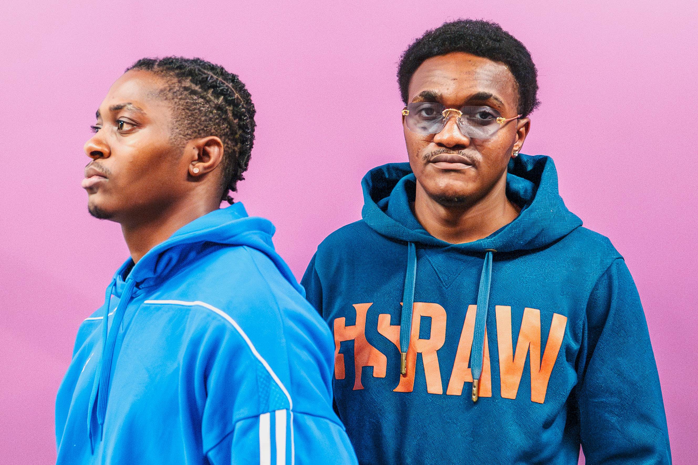 Pour Jafé et Miguel, frères jumeaux de 17 ans, le collectif permet « de faciliter la communication avec les gens pour faire reconnaître nos droits »