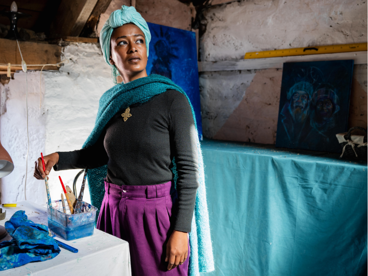 Nina a trouvé une forme de thérapie dans l’art