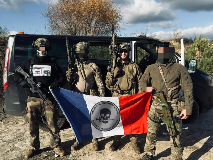 Revanche est un véritable « bataillon fasciste », selon un Français l’ayant rejoint