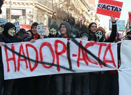 Pourquoi le vaccin fait flipper les Français