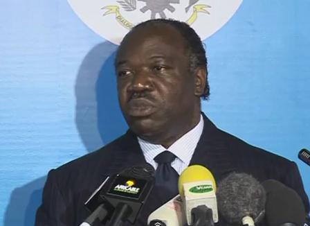 Le Gabon aussi a 2 présidents. Surtout, une experte y prédit la prochaine révolution