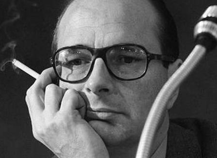 Une appli qui détecte les contrôleurs, Chirac et Google... Le Morning Refresher