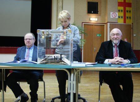 Pourquoi le vaccin fait flipper les Français