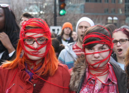 Manifestations monstres au Québec contre la hausse des frais de scolarité