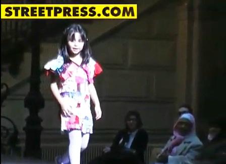 Défilé de chaussettes à la mairie du 18e