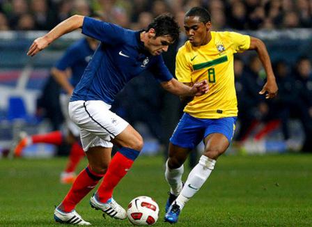 Laurent Blanc et les quotas, l'attentat de Marrakech et un tigre &hellip; Le Morning Refresher