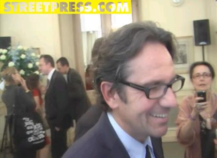 Vidéo: Comme toi Frédéric Lefebvre « ne fréquente pas beaucoup les Palaces mais y va de temps en temps »