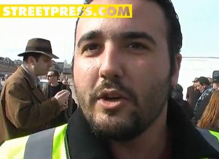 Les Tziganes manifestent à Versailles et rendent aux gadjos les poules qu'ils leur ont volées