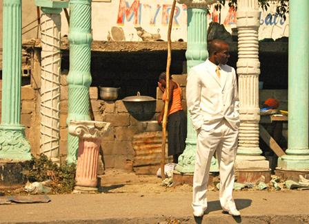 Chômage et déclassement en Haïti, où les ONG croulent sous les CV 